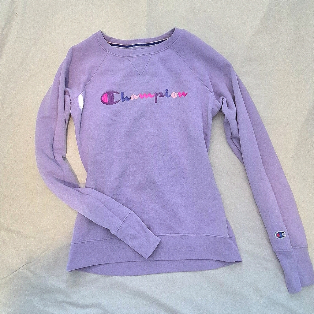 Champion Women's Lavender Crew Neck Sweater, US Size Small
